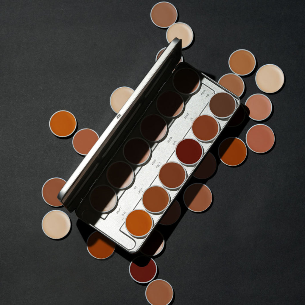 12 Colour Shades Palette For Face Makeup Matte Finish - Multicolor