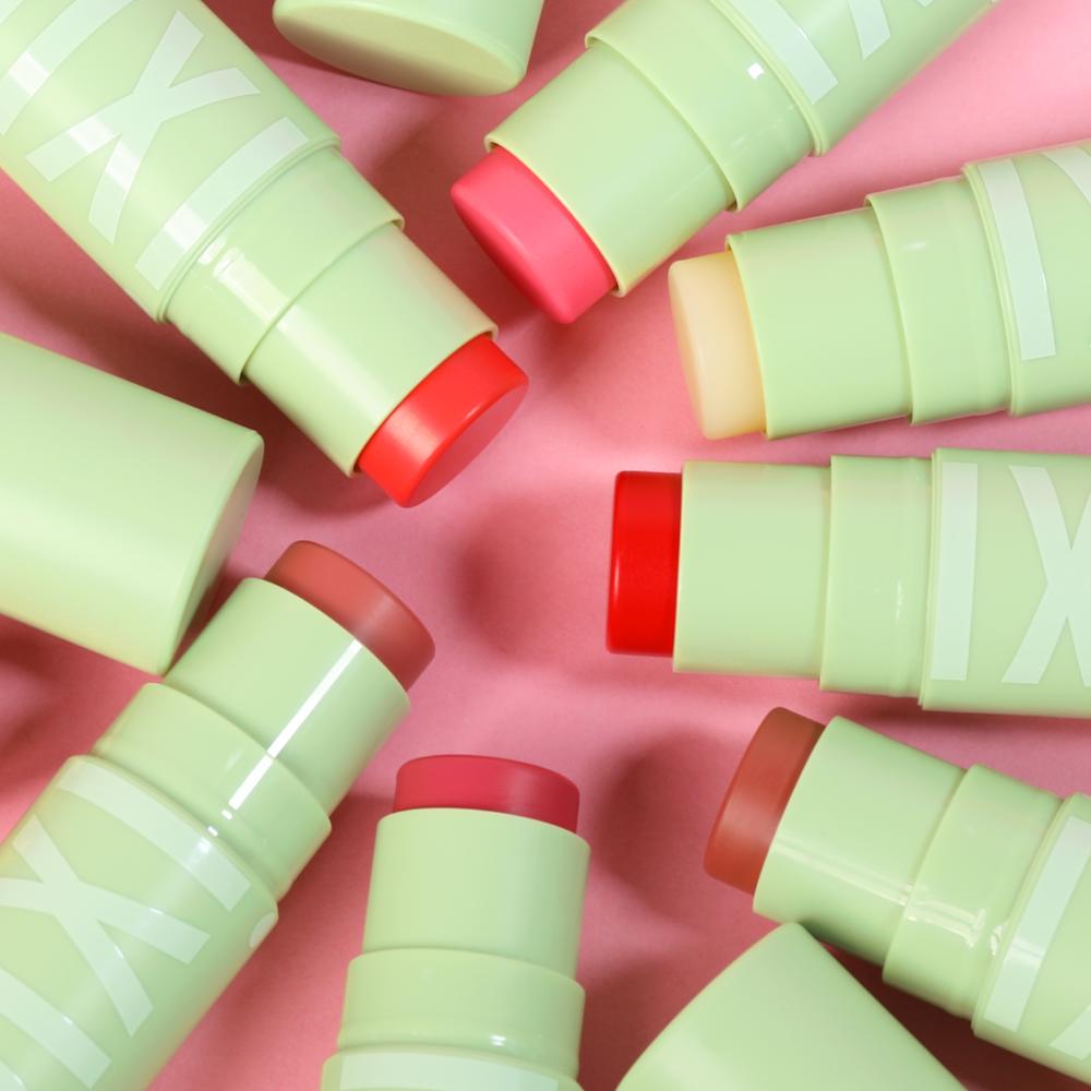 +Hydra Liptreat Tinted Lip Balm