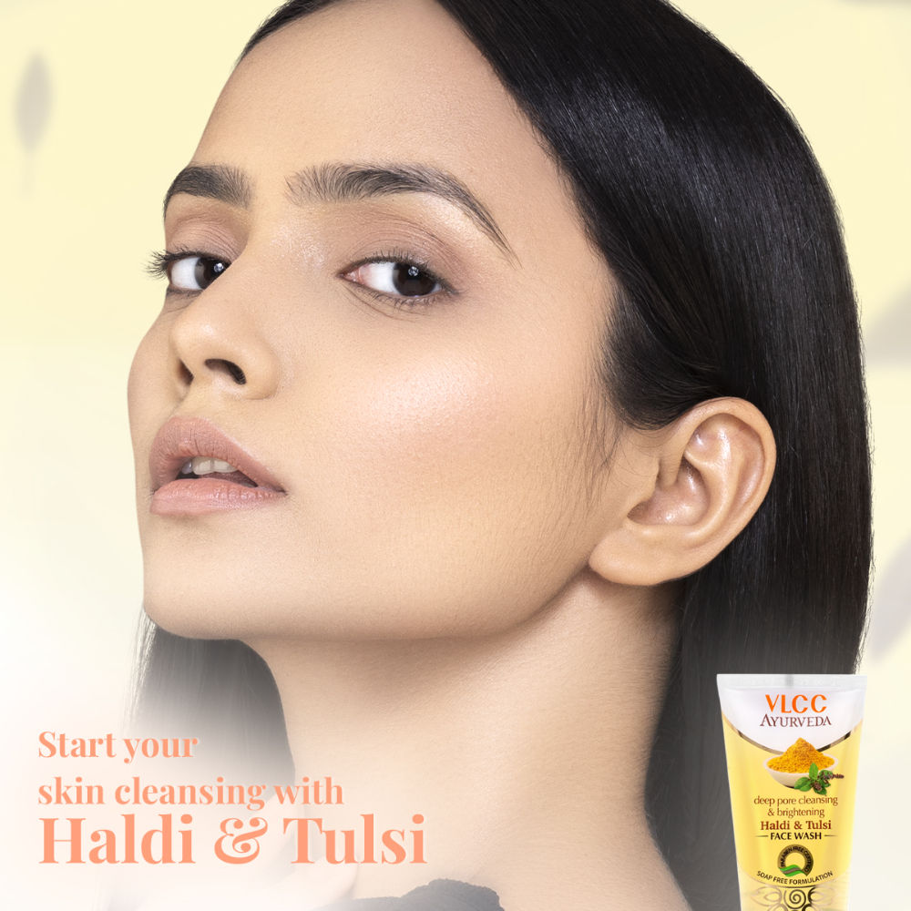 Ayurveda Deep Pore Cleansing & Brightening Haldi & Tulsi Face Wash