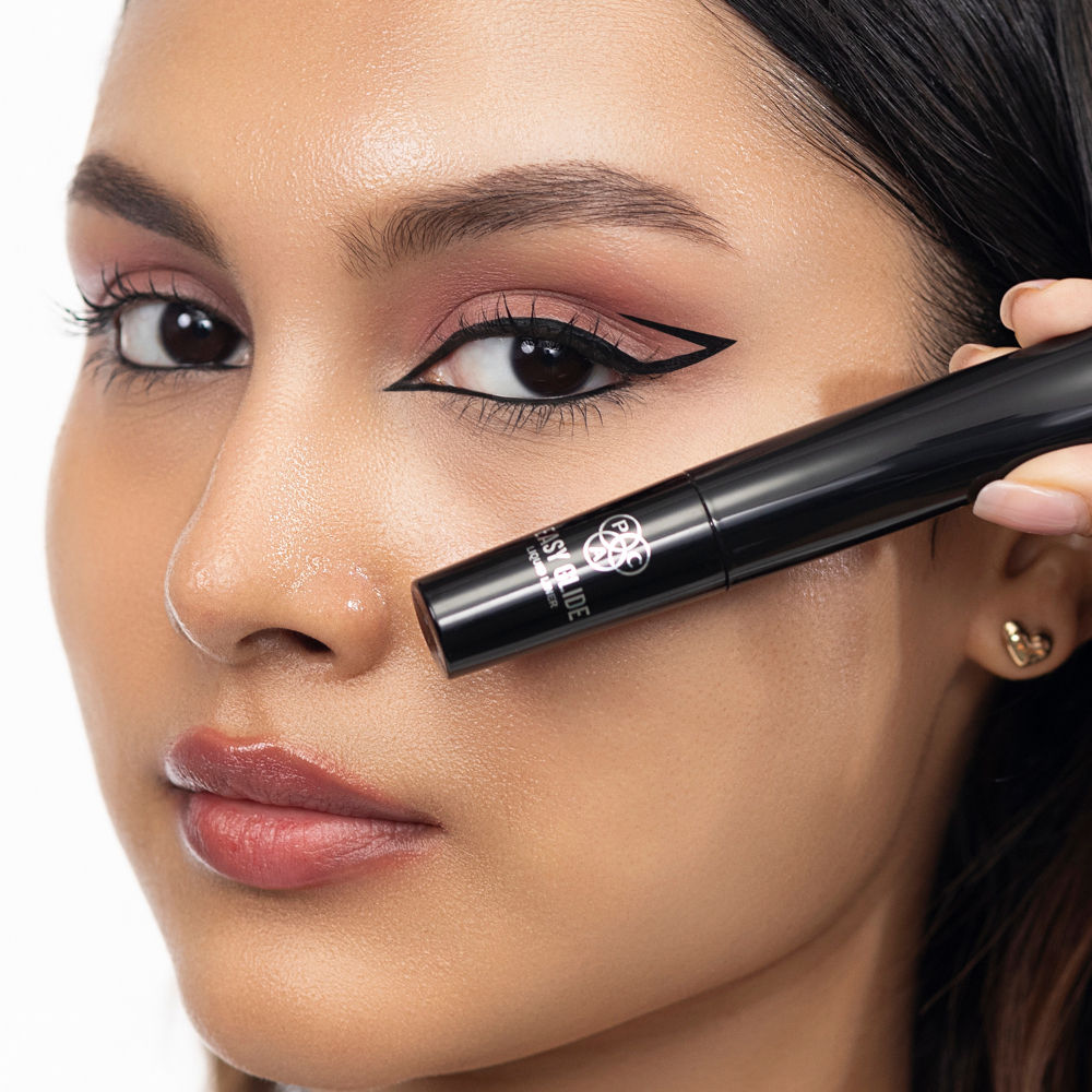 Easy Glide Liquid Liner - 24H Waterproof & Smudgeproof, Intense Matte Finish, Quick Dry Formula
