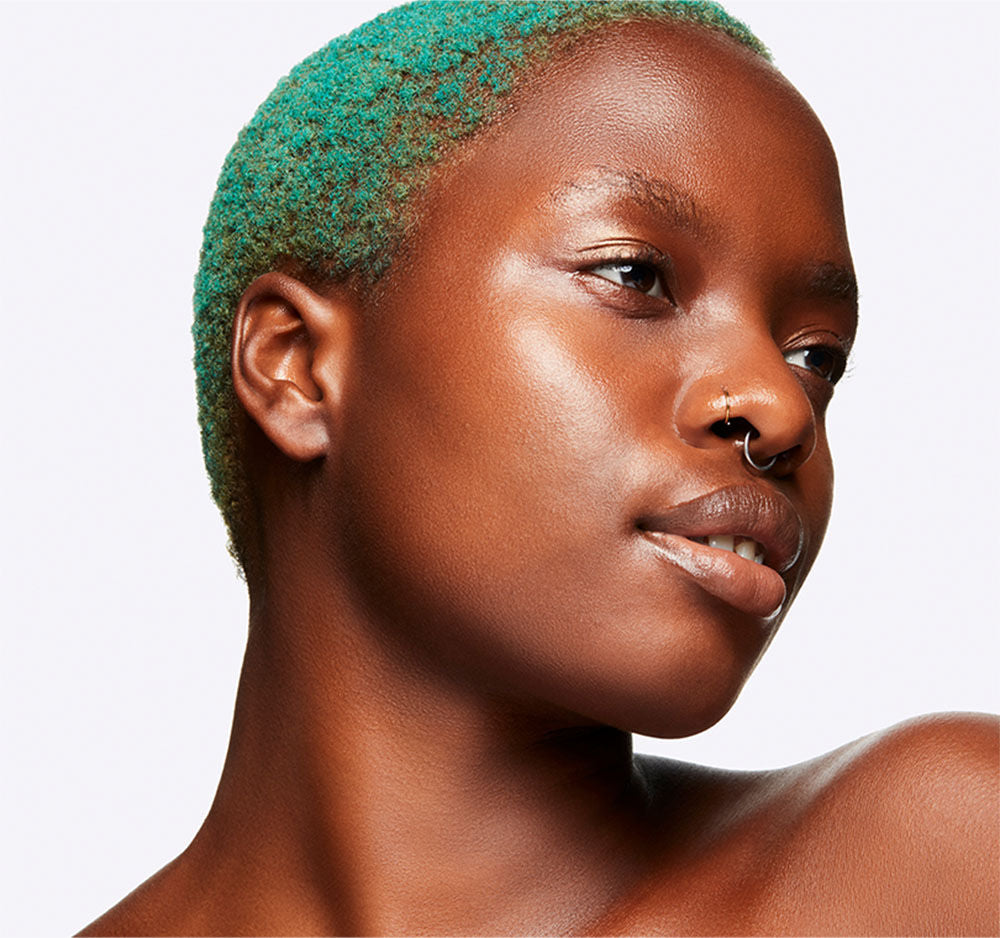 Studio Radiance Moisturizing + Illuminating Silky Primer