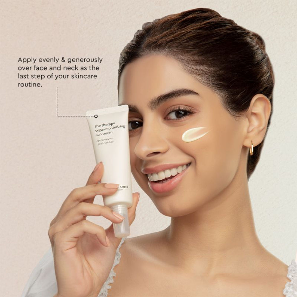 Vegan Korean Sunscreen Serum SPF 50+ PA++++ with Niacinamide