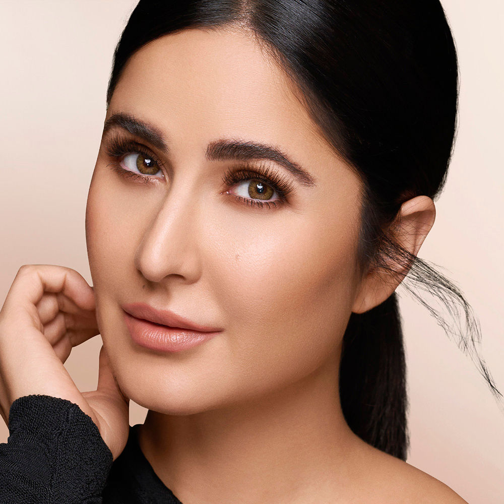 Full Coverage Cloud Cushion Foundation with in-vivo tested SPF 40 PA ++