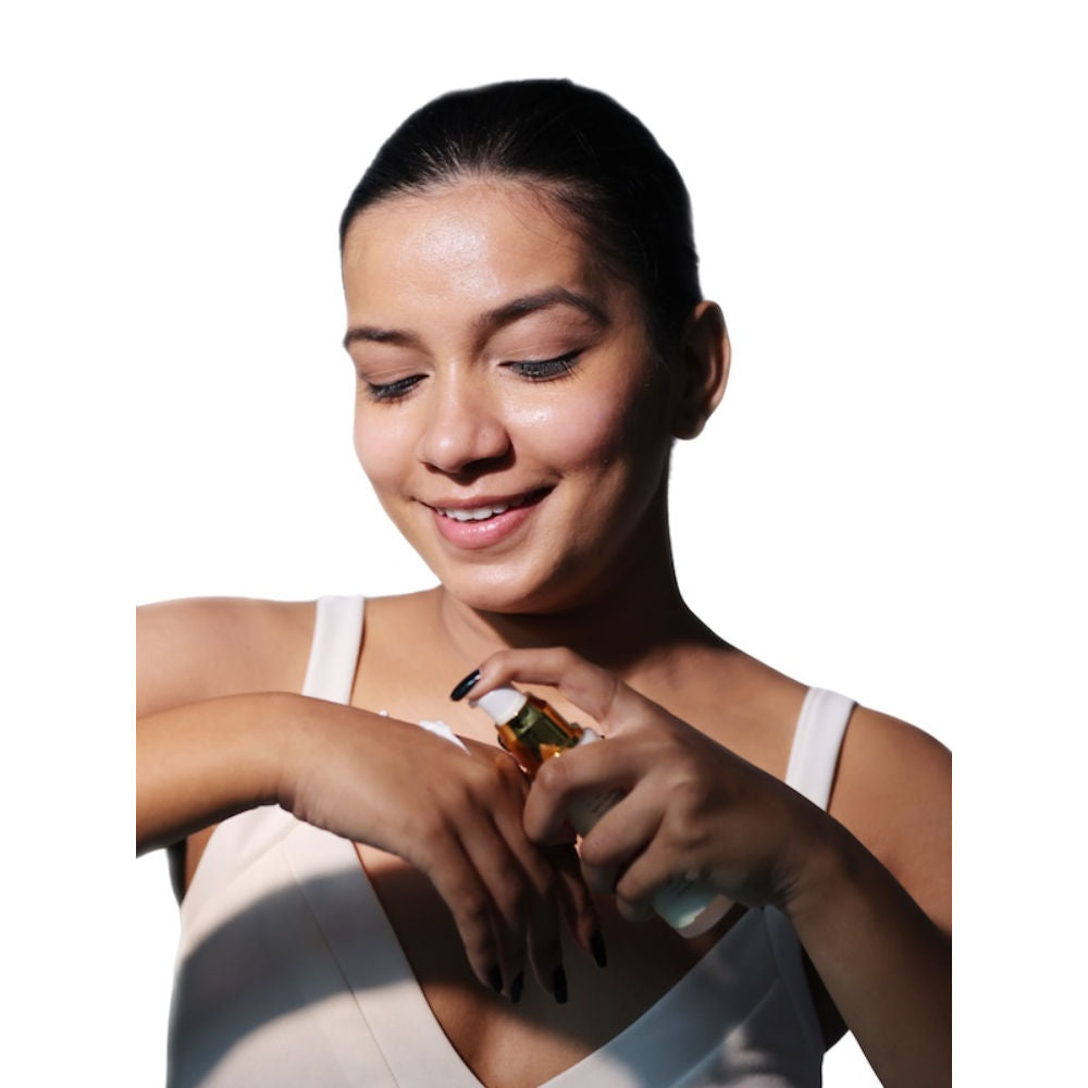 Niacinamide Sunscreen SPF 50 PA++++ - Non-Sticky, Oil Control with Baobab