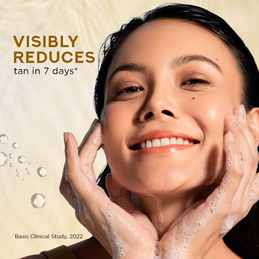Sun Miracle Detan Facewash With Vitamin C & Niacinamide
