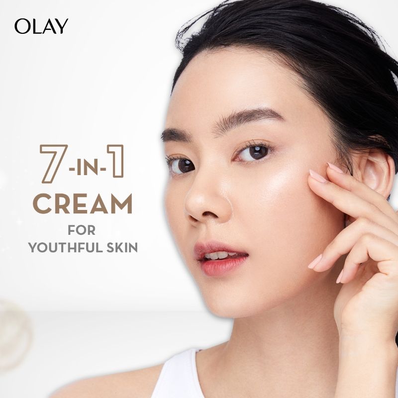 Total Effects Night Cream, Fights 7 Signs Of Ageing With Niacinamide And Green Tea Extracts