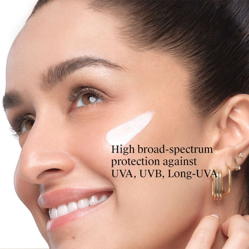 Hydro Boost Face Sunscreen SPF50+ PA++++ Hyaluronic Acid, Niacinamide,Oily Sensitive Skin