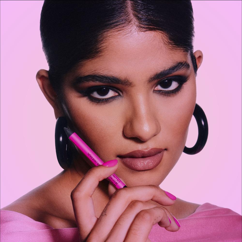 In Extreme Dimension 24Hr Waterproof & Smudgeproof Kajal Eye Liner