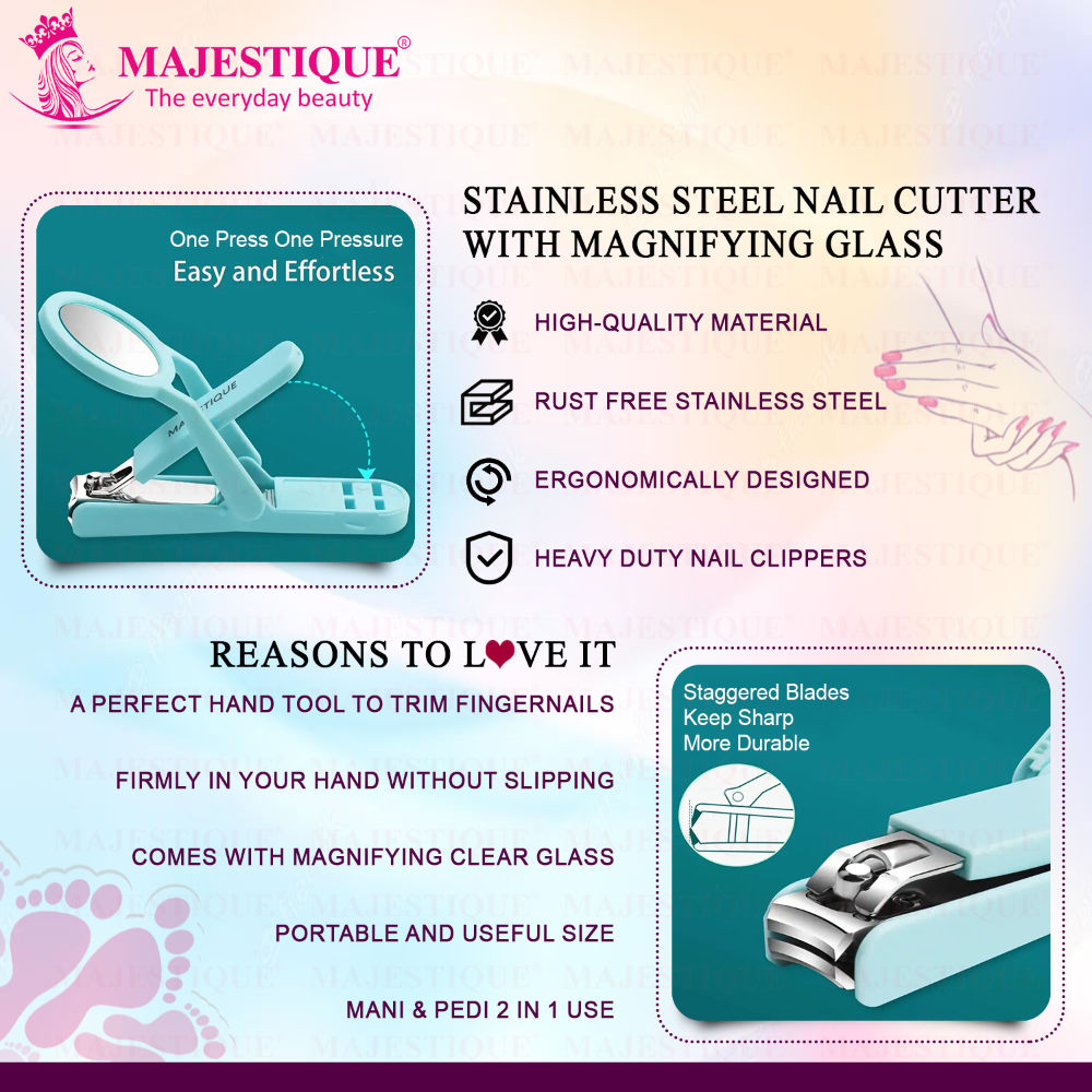 Nail Clipper With Magnifying Glass - Color May Vary