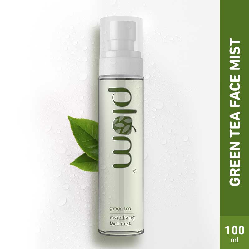 Green Tea Revitalizing Spray Face Mist With Glycolic Acid & Aloe Vera - Hydrates & Refreshes