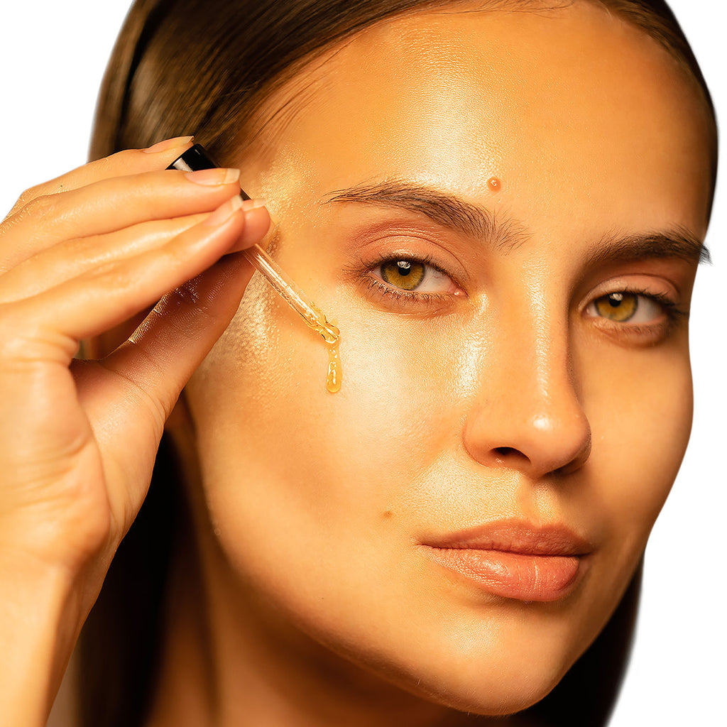 Spotlight Oil Primer - Ultra Lightweight, Hydrates Nourishes & Boosts Radiance Best For Dry Skin