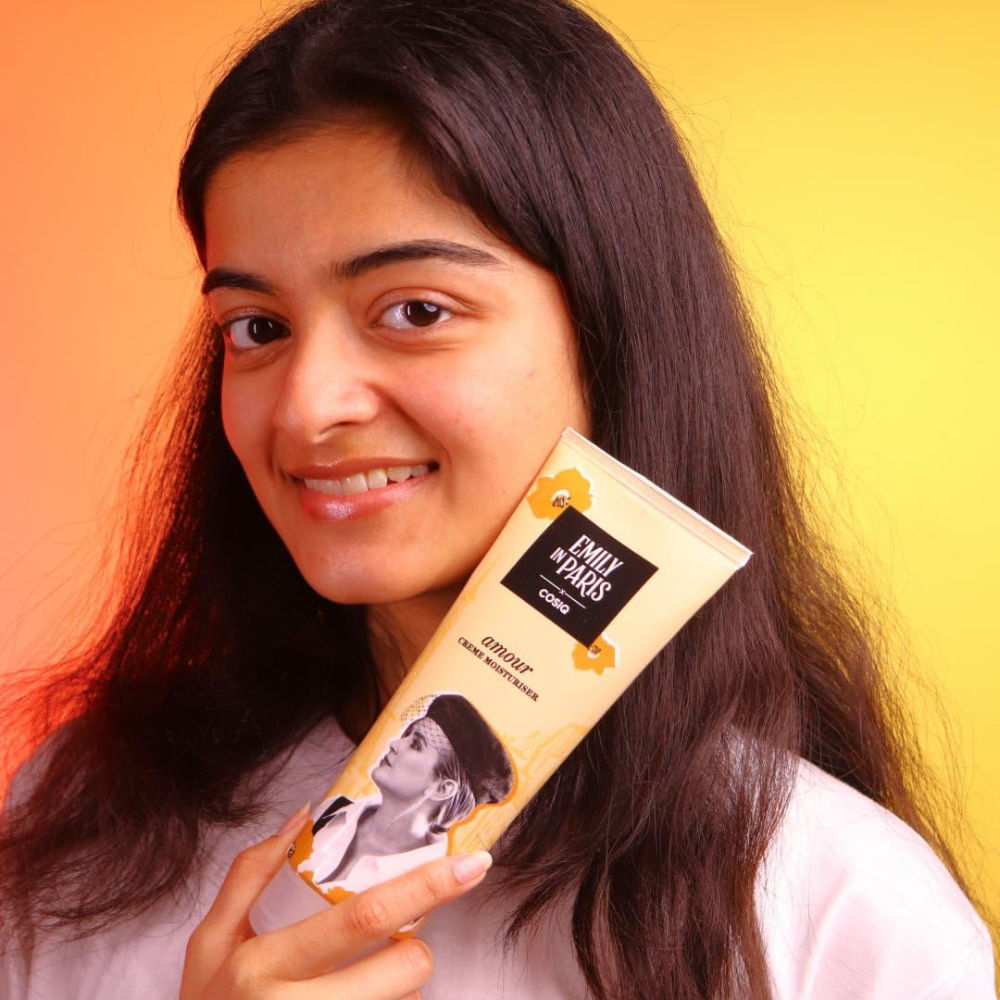 Emily In Paris Camille's Amour Soft Light Moisturizer Creme