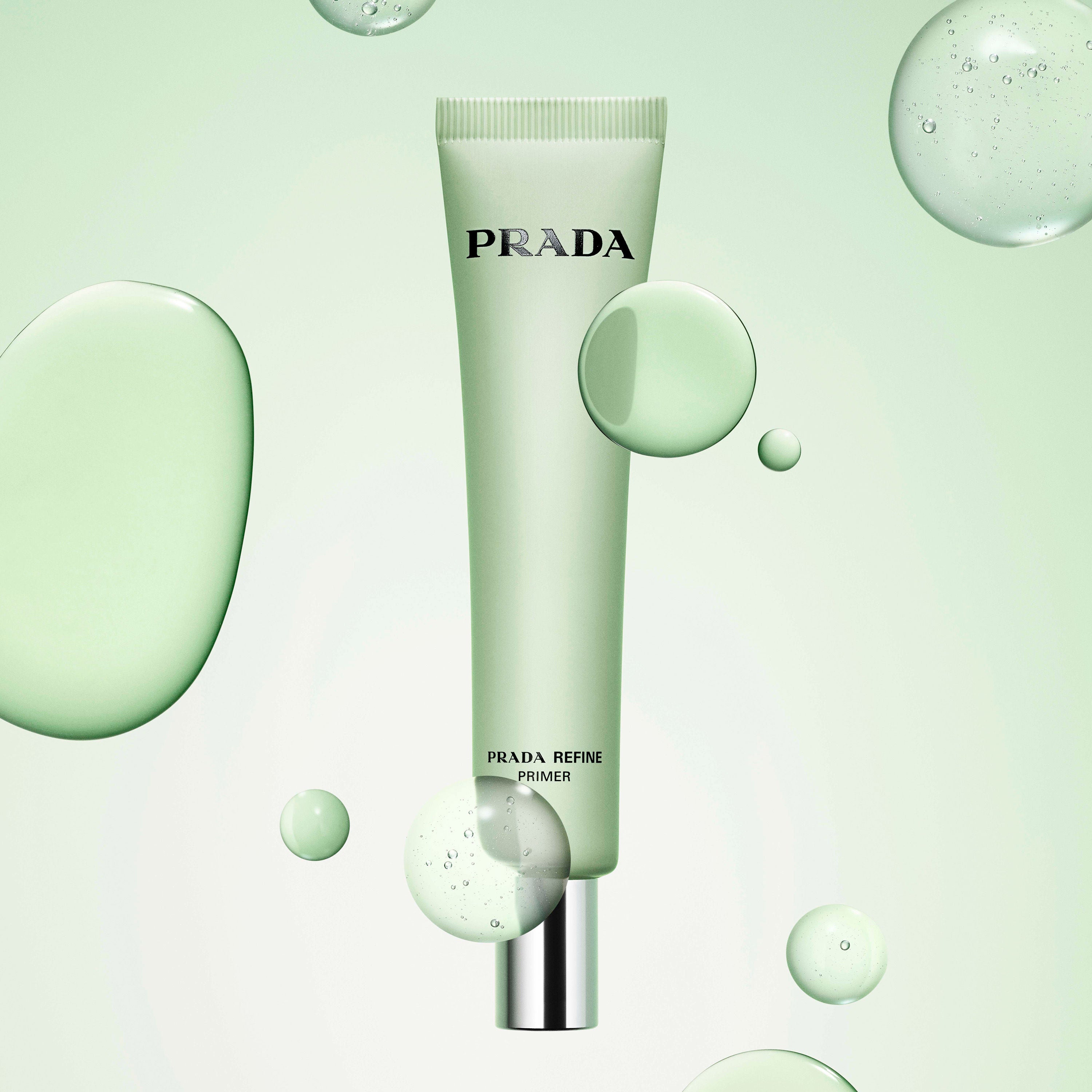 Refine Blurring Extending Primer - Pore-blurring Primer with a Soft Matte Finish