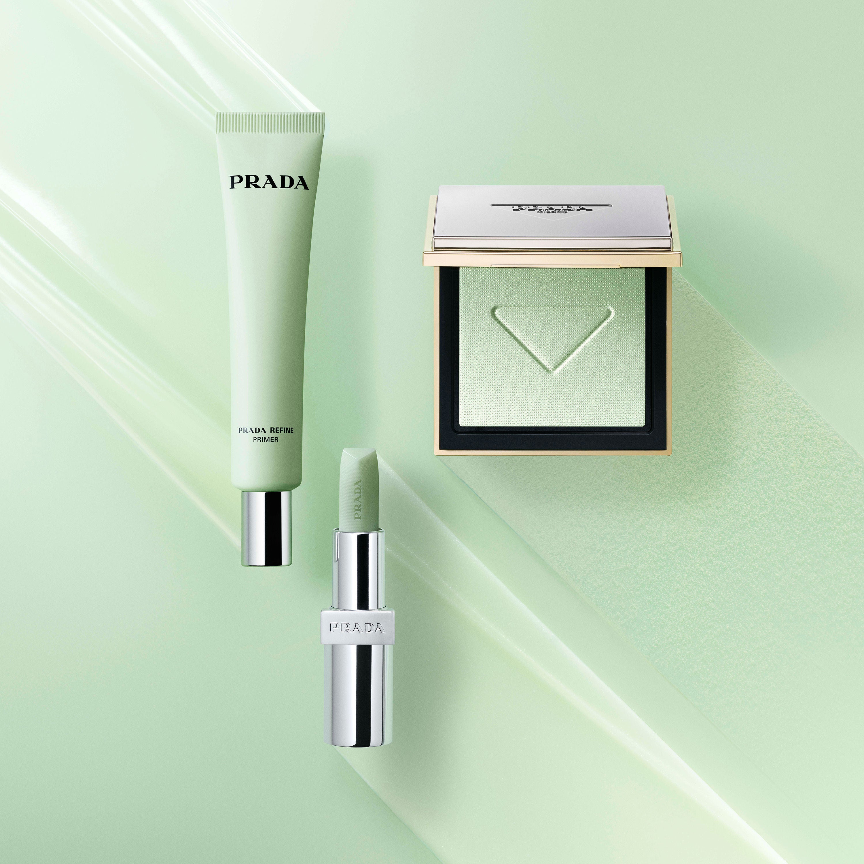 Refine Blurring Extending Primer - Pore-blurring Primer with a Soft Matte Finish