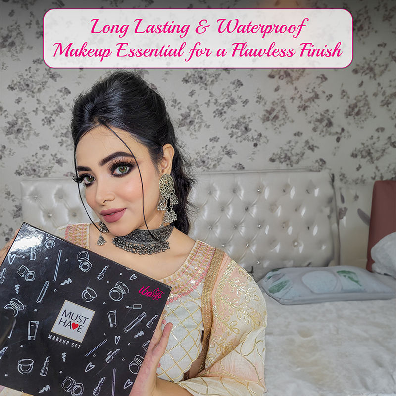 Must Have Makeup Set - Medium