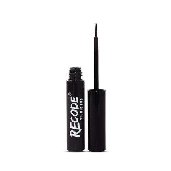 Glossy Black Picture Perfect Eyeliner