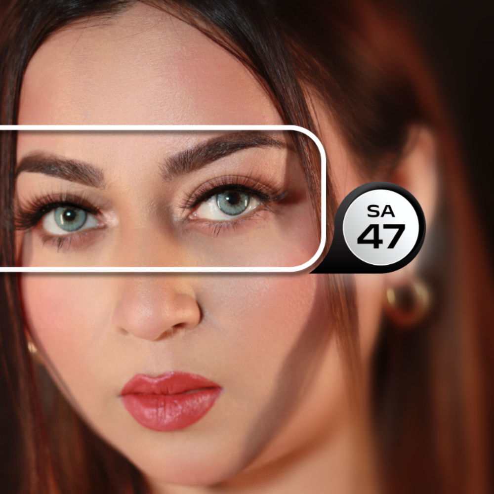 Self Adhesive Eyelashes SA47, Outer Edge Lift, Bold Curved Look, No Glue, Reusable, Stick On