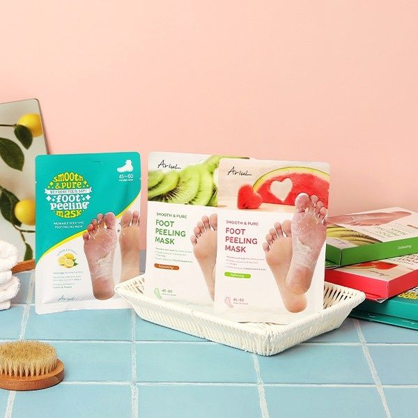Smooth & Pure Softening Watermelon Foot Peeling Mask
