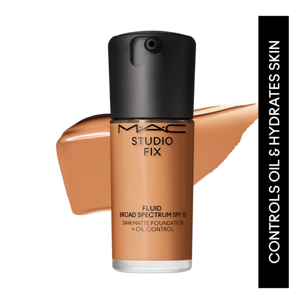 Studio Fix Fluid SPF 15 Soft Matte Foundation With Hyaluronic Acid - NC 45