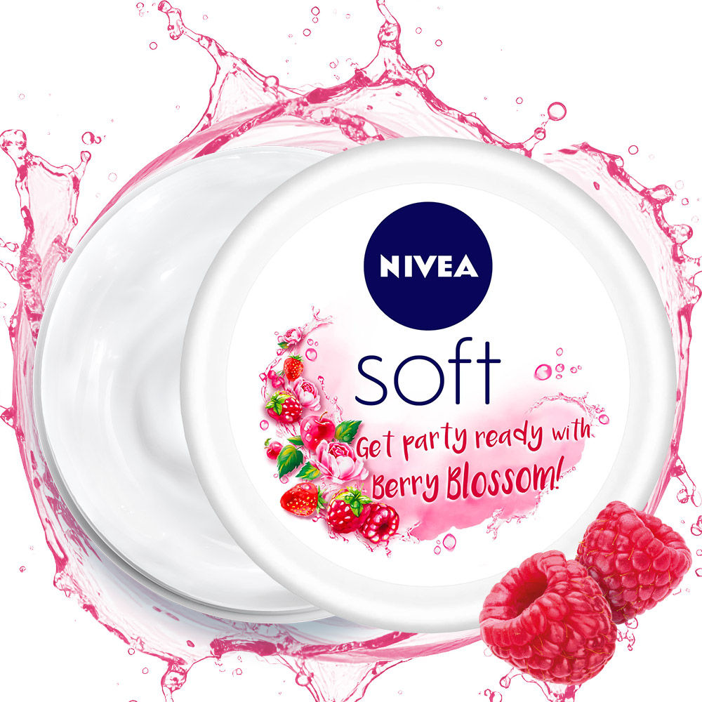 Soft Light Moisturizing Cream Berry Blossom Fragrance With Vitamin E & Jojoba Oil