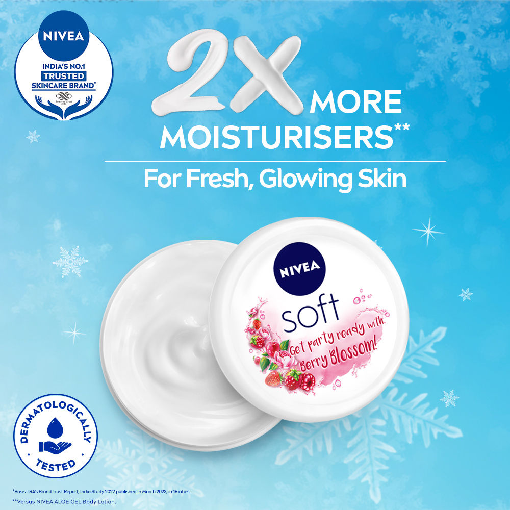 Soft Light Moisturizing Cream Berry Blossom Fragrance With Vitamin E & Jojoba Oil