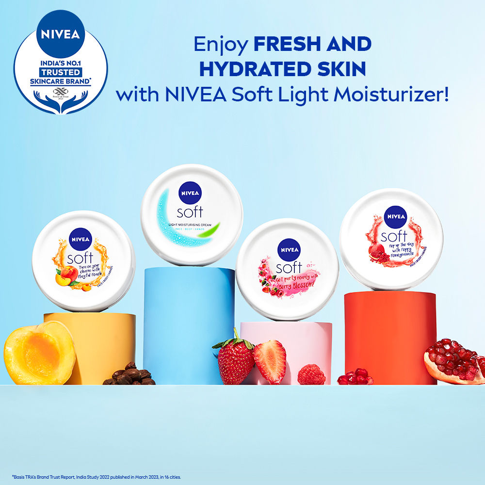 Soft Light Moisturizing Cream Berry Blossom Fragrance With Vitamin E & Jojoba Oil