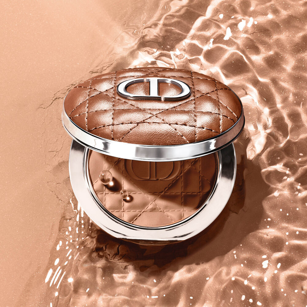 Forever Nude Bronze Powder
