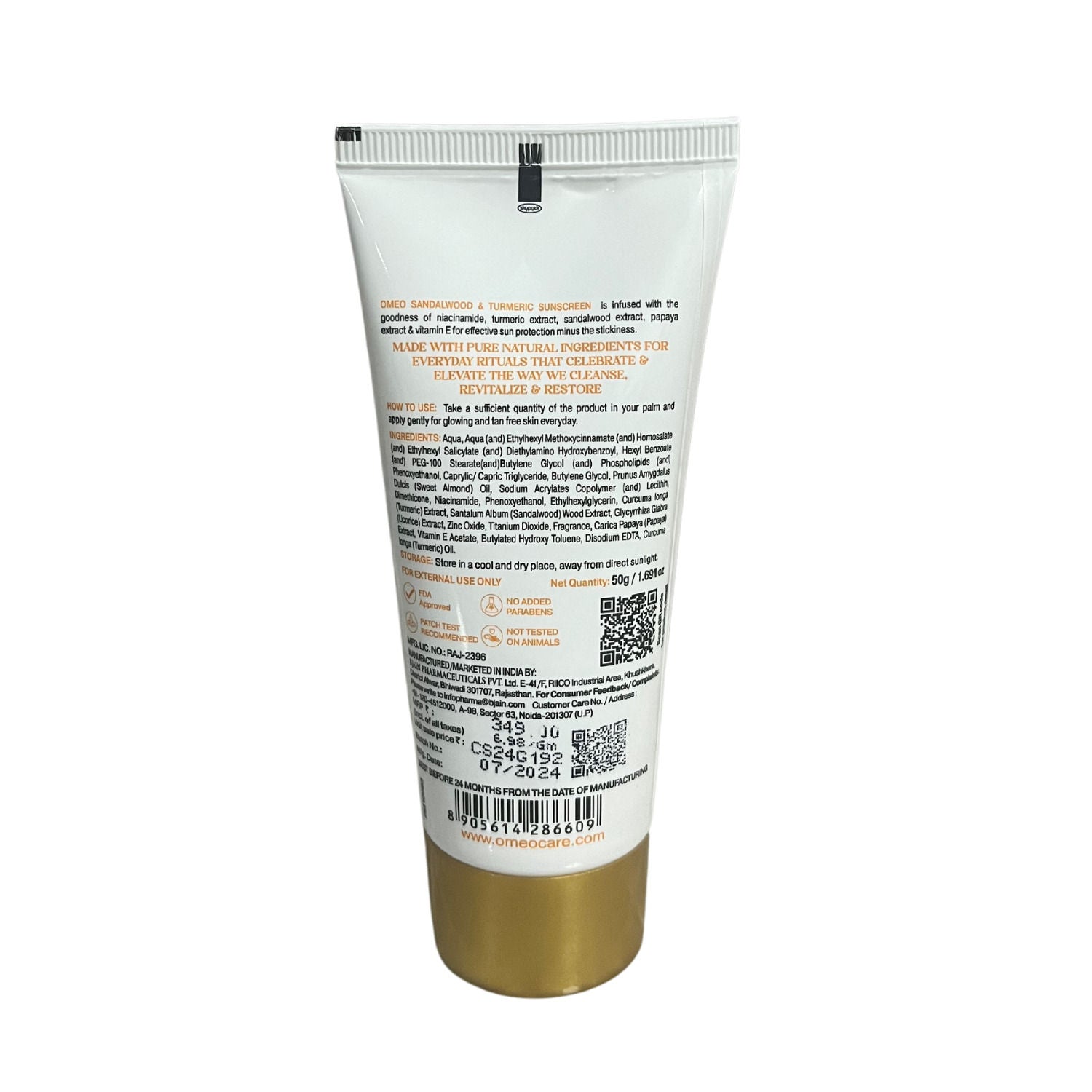 Sunscreen With Sandalwood, Turmeric, Papaya & Licorice Extract