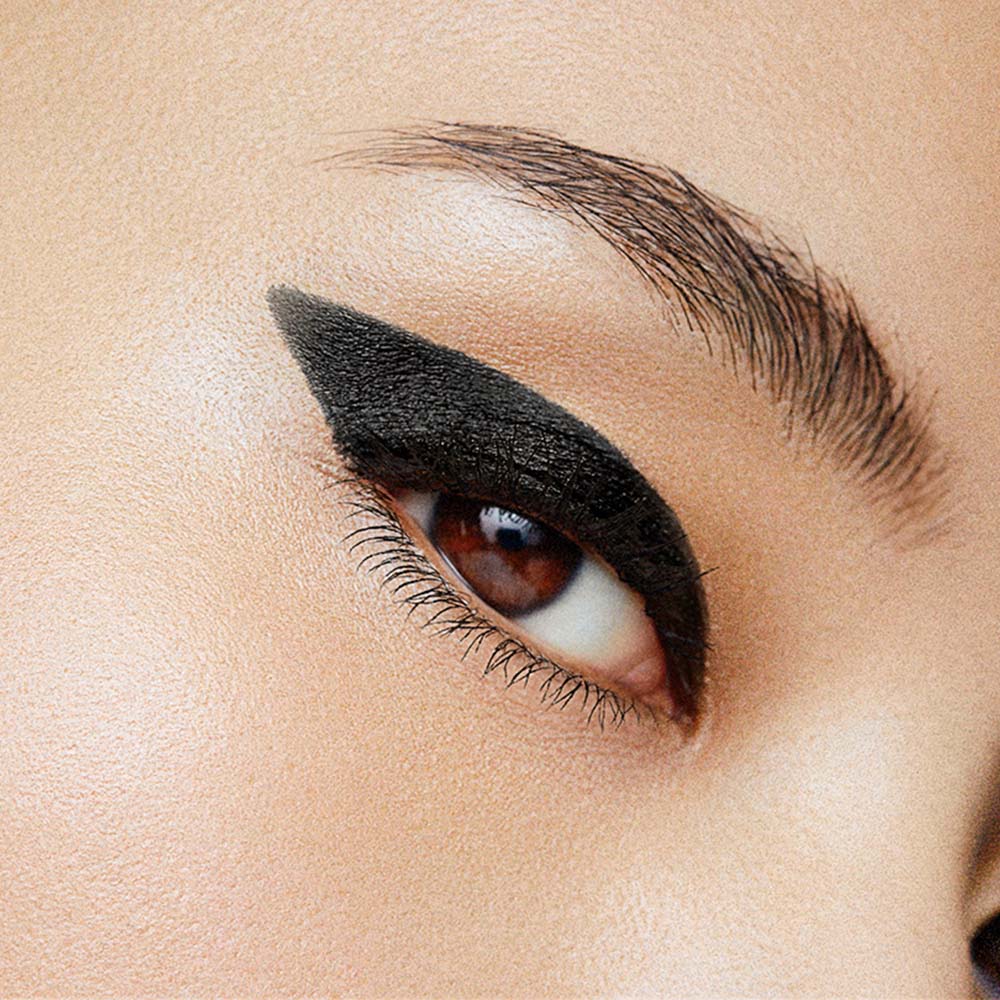 Aqua Resist Smoky Shadow