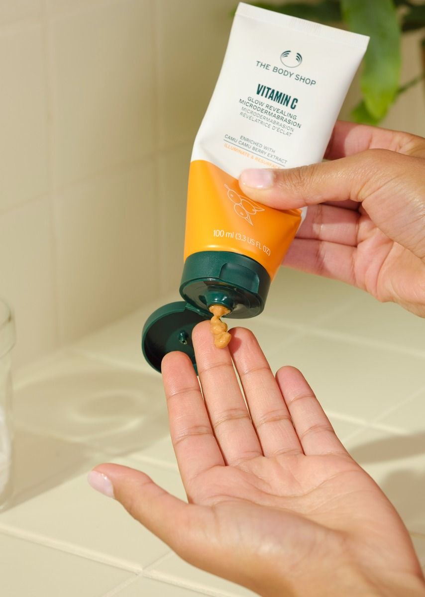 Vitamin C Microdermabrasion