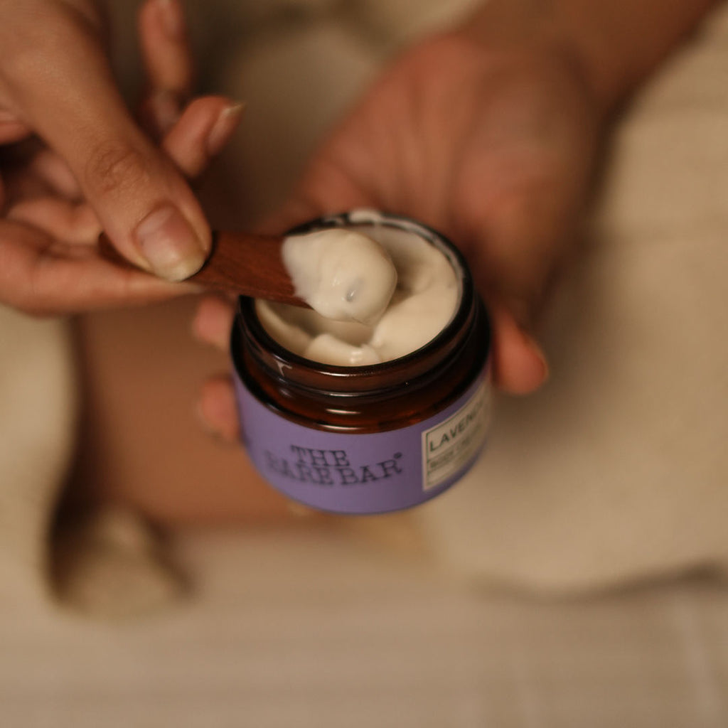 Lavender Body Cream Floral Sweet Scent with Sandalwood & Lavender