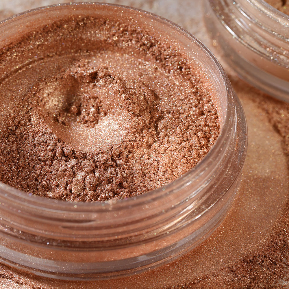 Glitz & Glare Shimmer Highlighter Powder