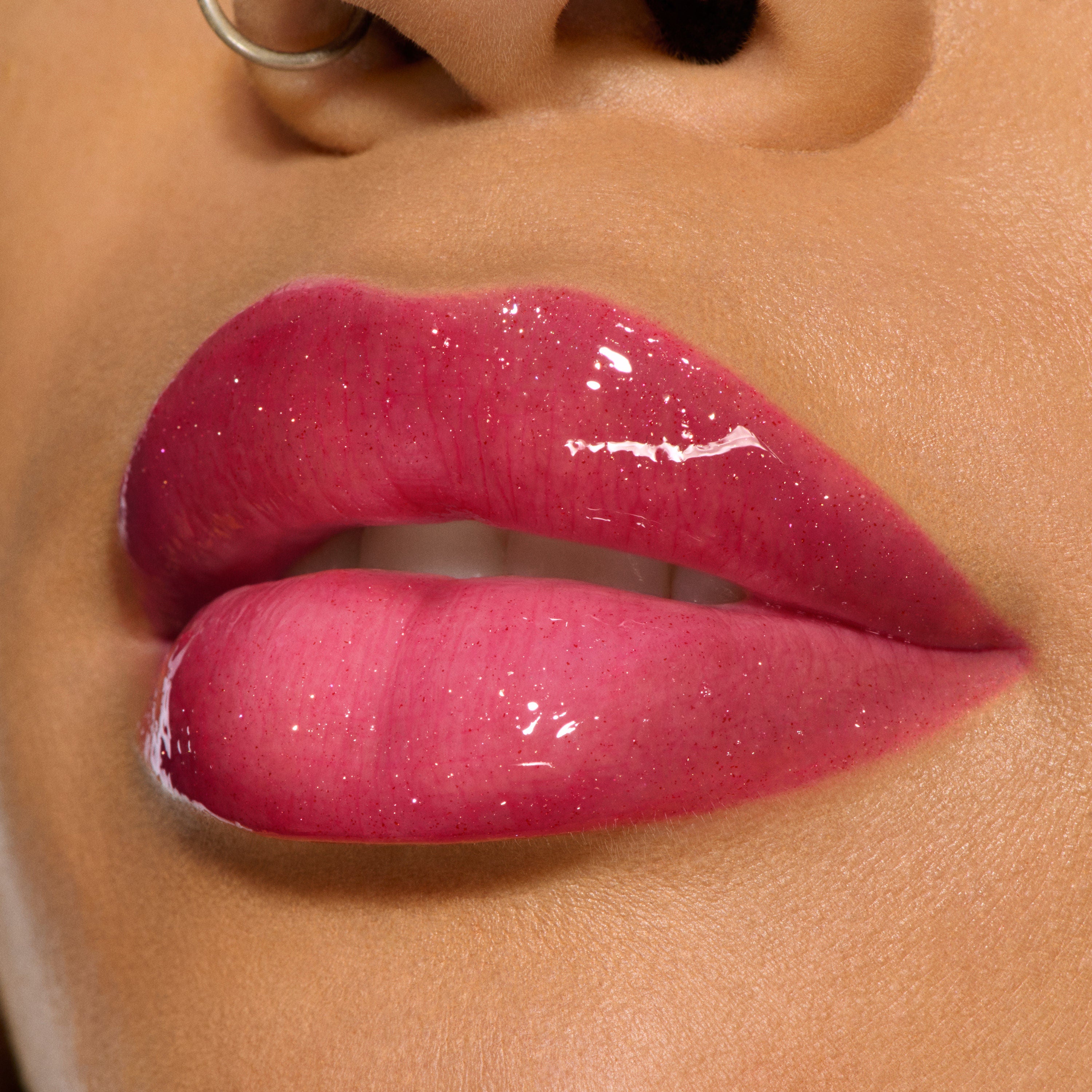 Viva Glam Lipglass Air-Viva Kimmitment