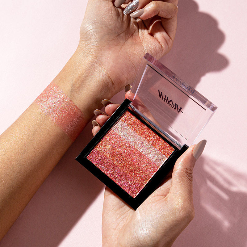 Glow Goals! Shimmer Brick Highlighter Palette